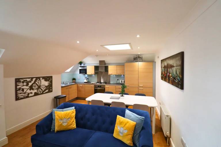 Apartment Chertsey