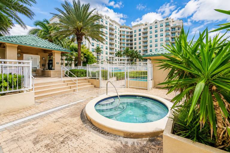 Condo Boynton Beach