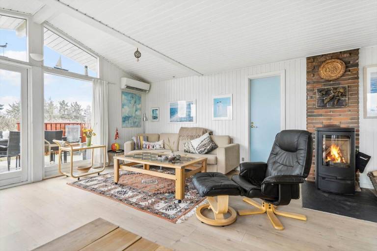 Fully equipped lovely house with BBQ & terrace | Pets are welcome — photo 2