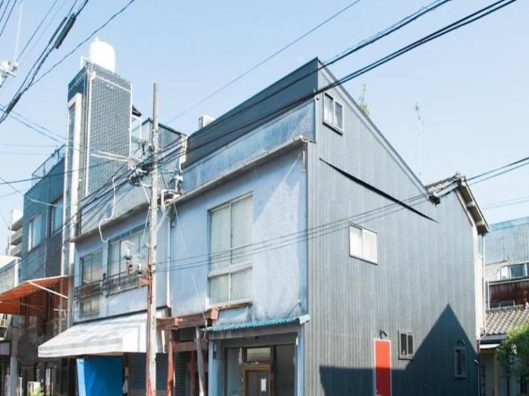 Bed & Breakfast  4 Chome-7 Hokancho