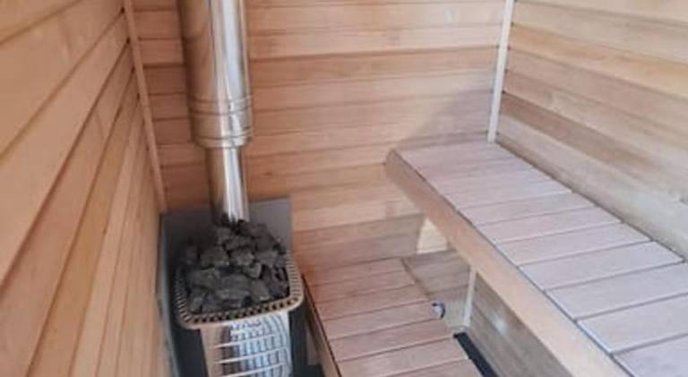 Boat with 2 rooms for 6 persons — photo 4