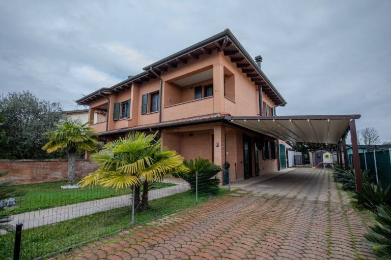 Villa San Pietro in Casale