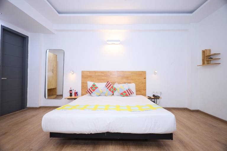 Hotel WEDLOCK in Gurugram
