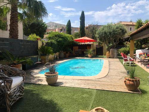 Bed & Breakfast  Cassis