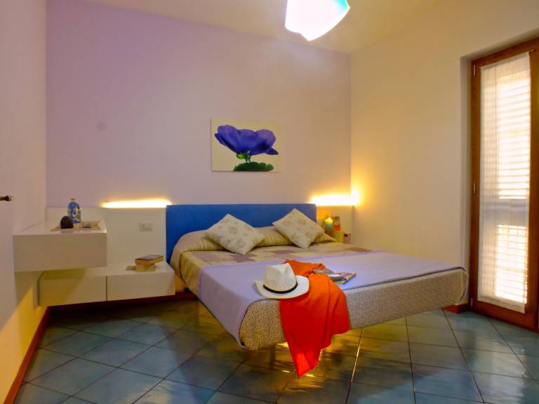 Ferienwohnung in Castel di Tusa für max. 3 Personen Ferienwohnung in Castel di Tusa für max. 3 Personen