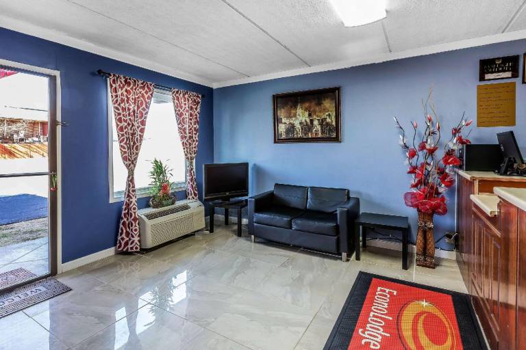 Econo Lodge Lavonia — photo 4