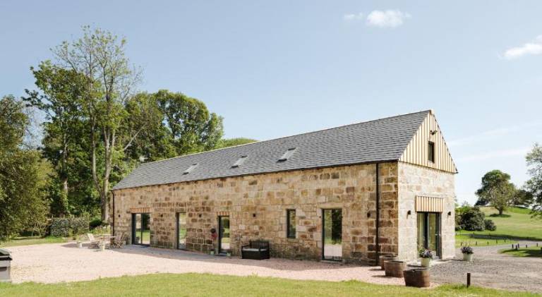 180 m&sup2; Ferienhaus