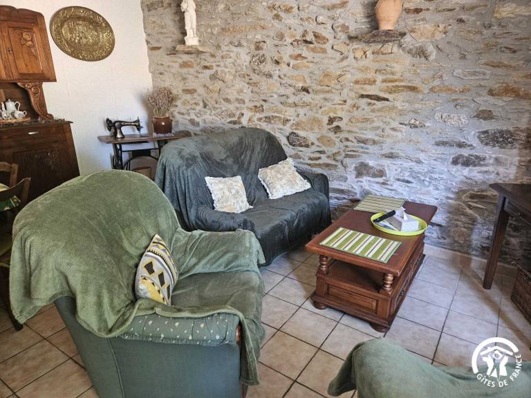 Gite with patio & private pool | Pets allowed — photo 4