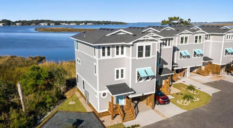 House with pool in Outer Banks, NC