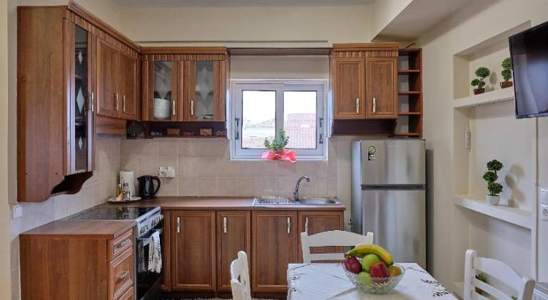 Apartment with terrace — photo 2