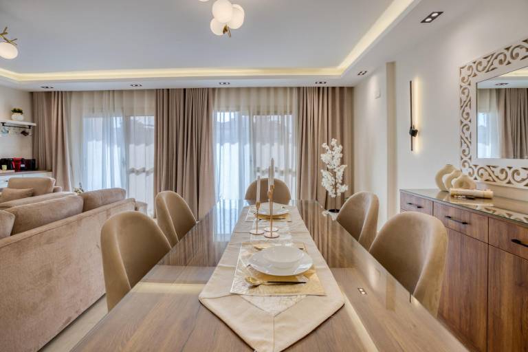 Fully equipped spacious apartment with pool & garden | Perfect for remote work | Pets allowed — photo 4