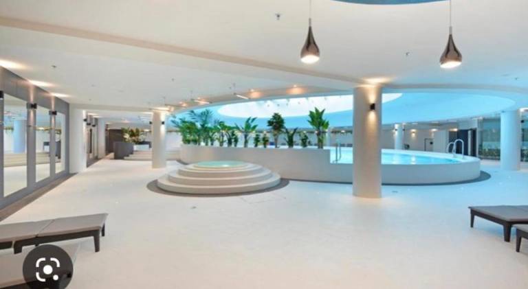Hanza Tower 22 WHITE Jacussi & Sauna & Pool & SPA — photo 4