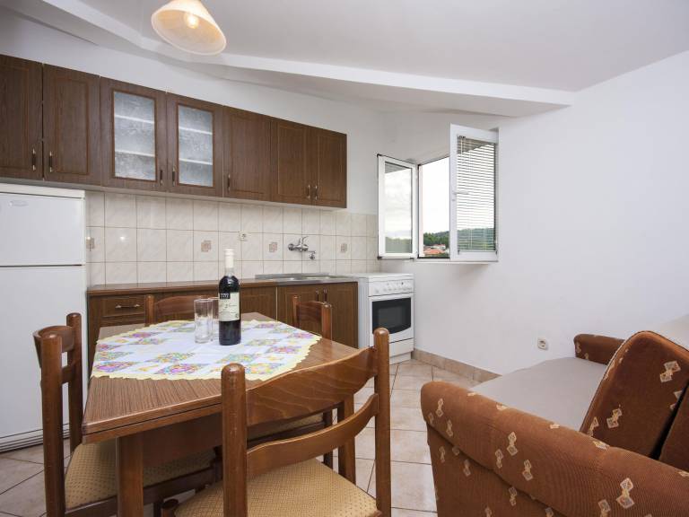 Wonderful apartment with garden & barbeque | Sea view | Dogs allowed — photo 4
