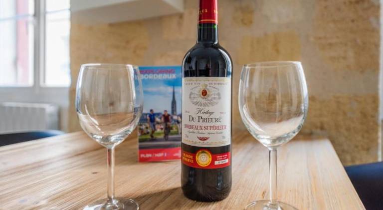 Rental apartment | Next to Bordeaux Cathedral | Perfect for remote work — photo 5