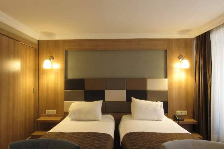 Bed & Breakfast  Kadıköy