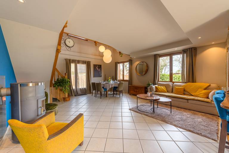 Vacation home with garden & terrace | Mountain view — photo 3