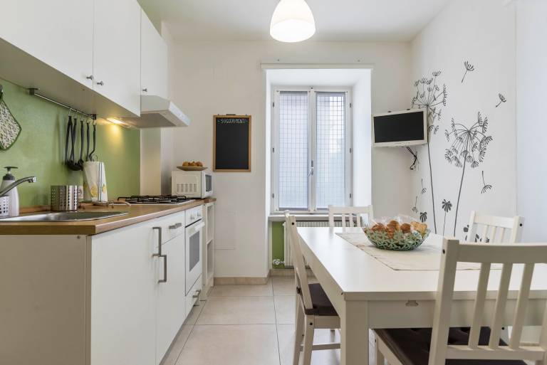 Child-Friendly Apartment “Le Quattro Stagioni” near Lake with Mountain View — photo 2