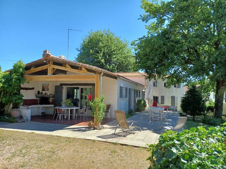 Villa  Saint-Palais-sur-Mer