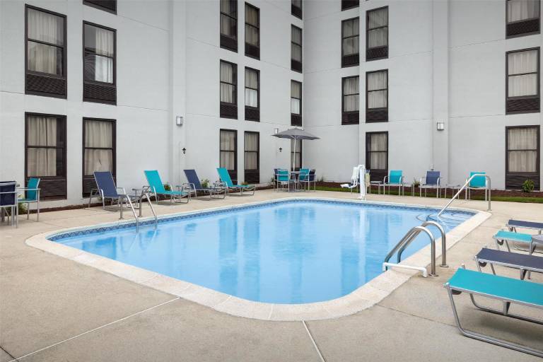 Hampton Inn by Hilton Fayetteville Fort Bragg — photo 2