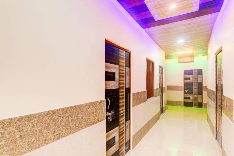 Hotel O SINGH GUEST HOUSE & RESTRO