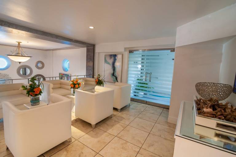 Beacon South Beach Hotel — photo 4