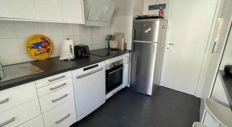 Rental apartment with private pool & patio — photo 3