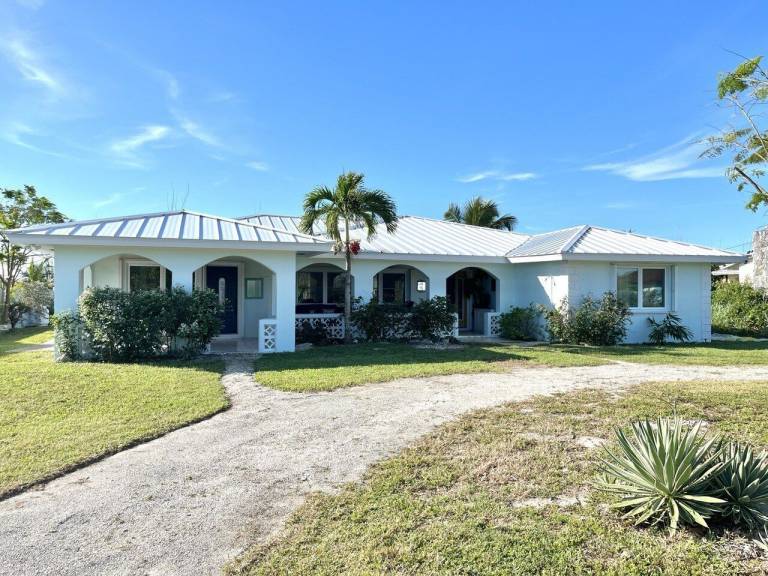 House Treasure Cay