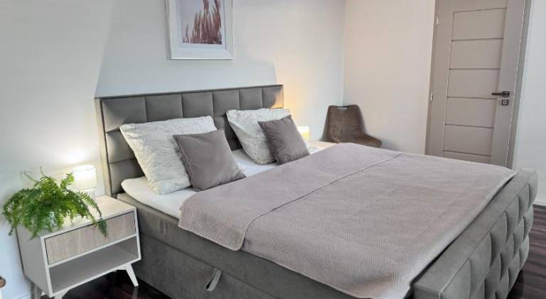 Apartment with patio in Trnava