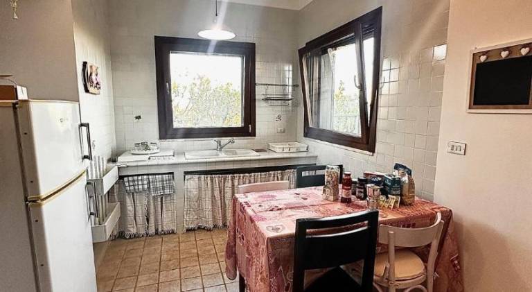 Lovely villa with grill, pool & patio | Pet-friendly — photo 4