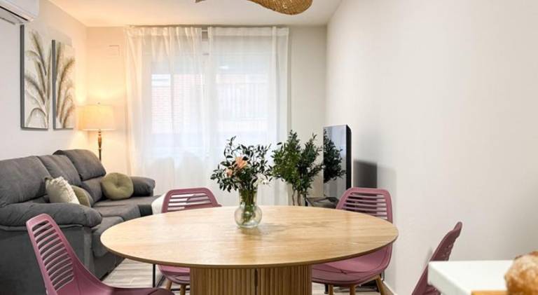 Apartment with 2 rooms for 4 persons in Ávila