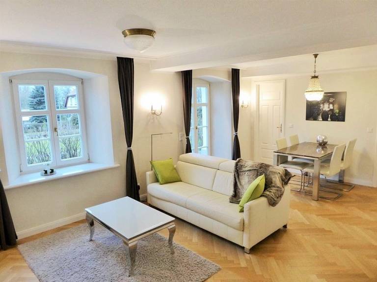 Jagdschloss WE 1: komfortable und hochwertig ausgestattete 2-Zimmer-Fewo — photo 3