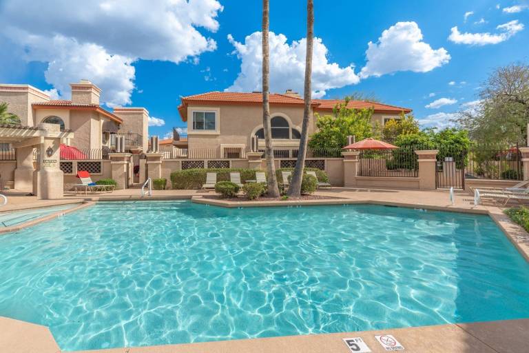 Condo  Moonridge Estates Mountainside