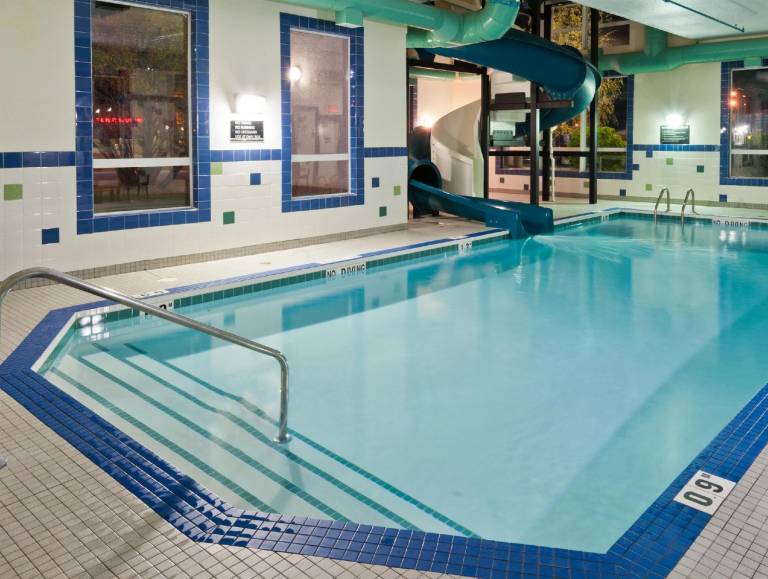 SureStay Plus by Best Western Drumheller — photo 4