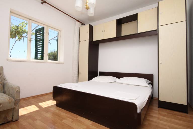 Two bedroom apartment with terrace and sea view Makarska (A-6791-b) in Tucepi