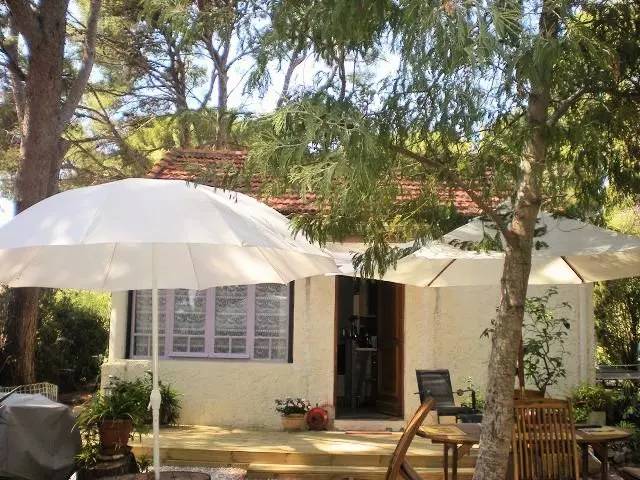 House with grill & patio — photo 2