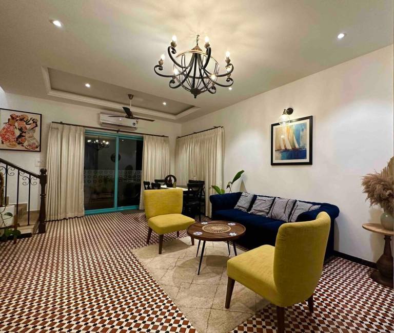 Wonderful villa with pool & yard | Suitable for remote work | Pets are welcome — photo 3