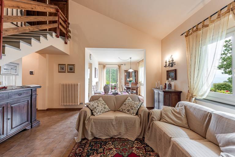 Villa "L'Incompiuta" with Mountain View, Shared Pool & Wi-Fi — photo 4