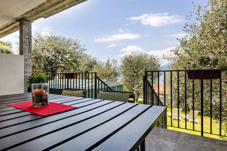 Apartment 'Casa Maria' with Lake View, Private Garden and Wi-Fi — photo 3