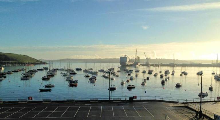 Beautiful holiday apartment | Pets are welcome in Falmouth