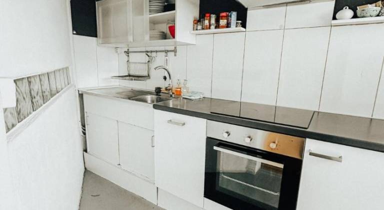 Holiday apartment with patio — photo 4