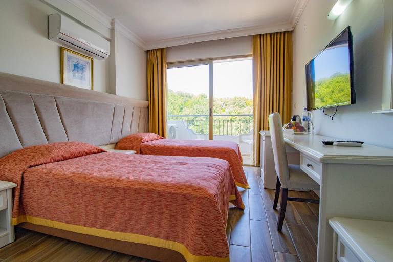Marbas Select Beach, Adult Only 14 Plus — photo 2