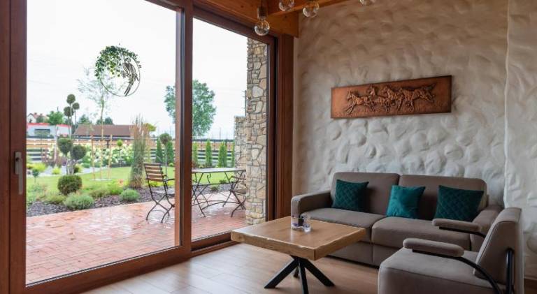 Rental apartment with terrace, hot tub & sauna | Pet-friendly in Opole