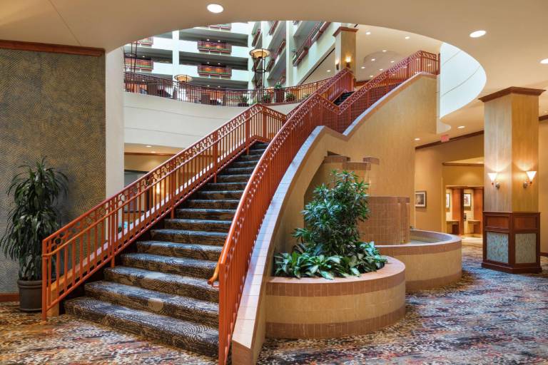 Embassy Suites by Hilton St. Louis St. Charles — photo 4