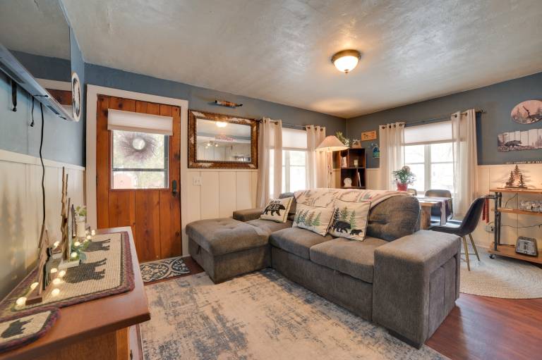 House  Houghton Lake
