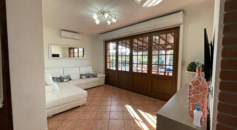 Villa with pool — photo 2