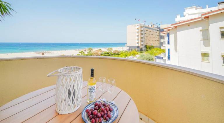 Holiday apartment with pool — photo 4