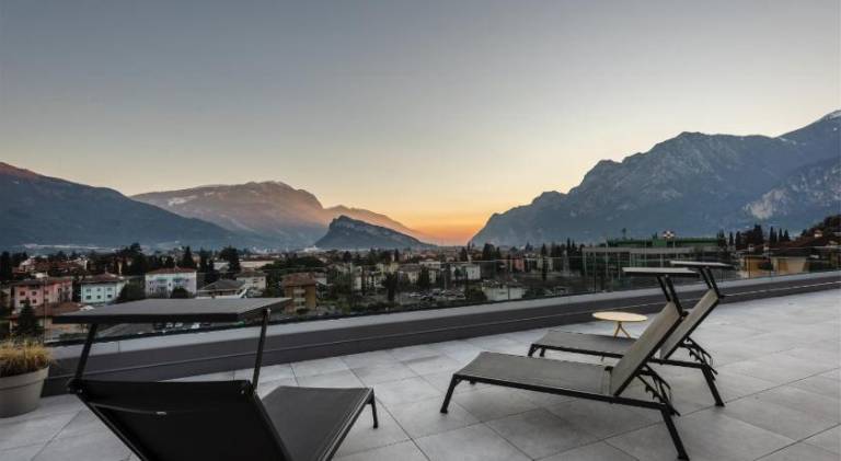 HOODY ACTIVE & HAPPINESS HOTEL — photo 3