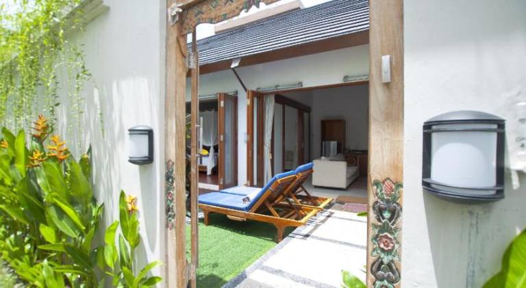 Serviced apartment with jacuzzi, sauna & patio | Good for workation — photo 4