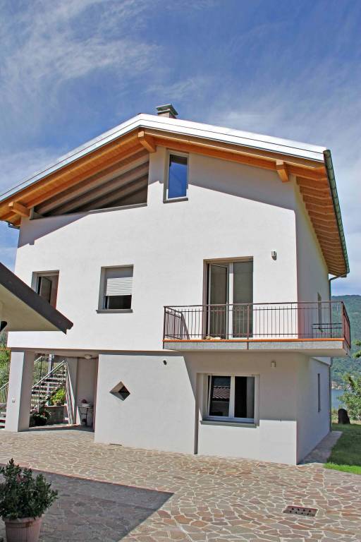 Apartment Mandello del Lario