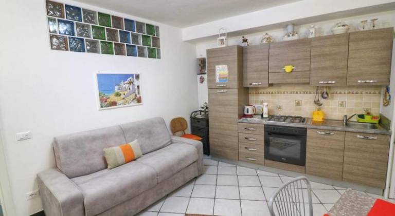Rental apartment with 1 room for 4 persons in Levanto